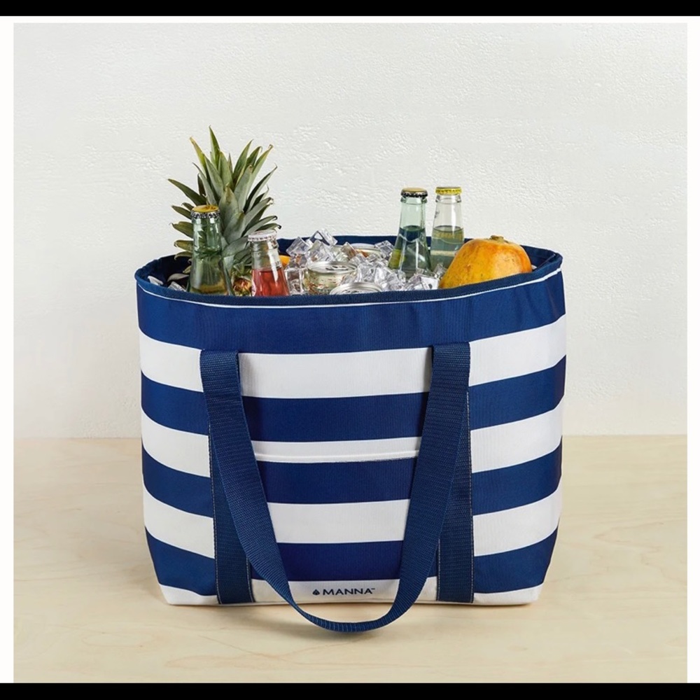 New Manna Hydration Nautical cooler tote